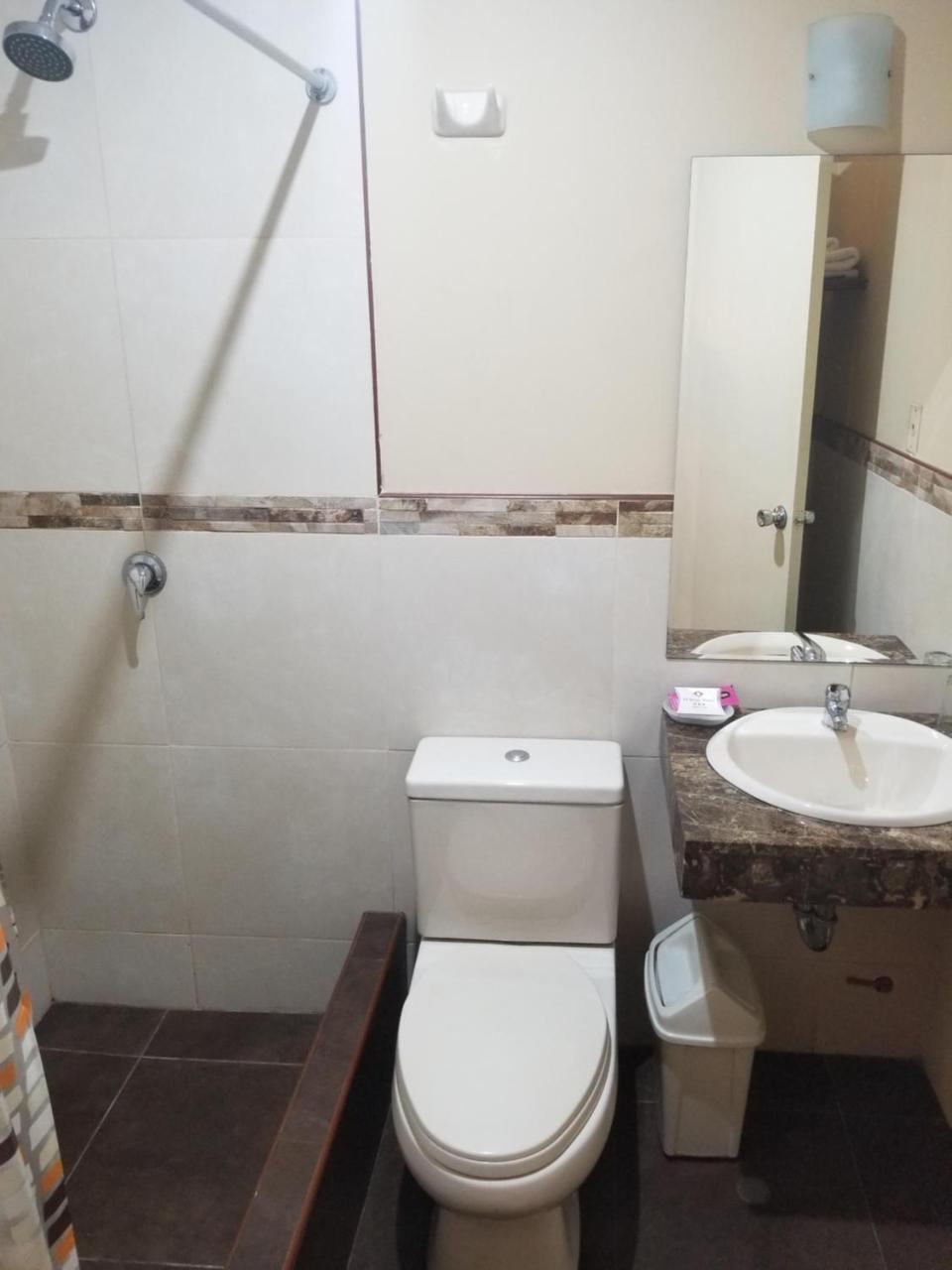 Hotel El Brujo La Merced Trujillo Zewnętrze zdjęcie