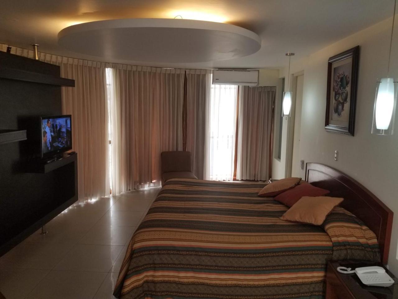 Hotel El Brujo La Merced Trujillo Zewnętrze zdjęcie